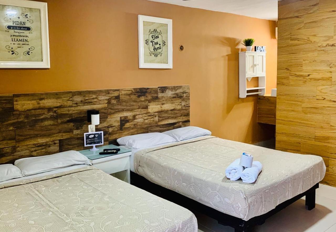 Dna Cancun Hotel Y Posada エクステリア 写真